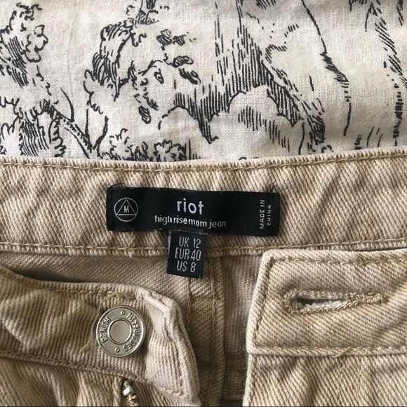 Missguided ripped mom jeans - Picture 11 of 11